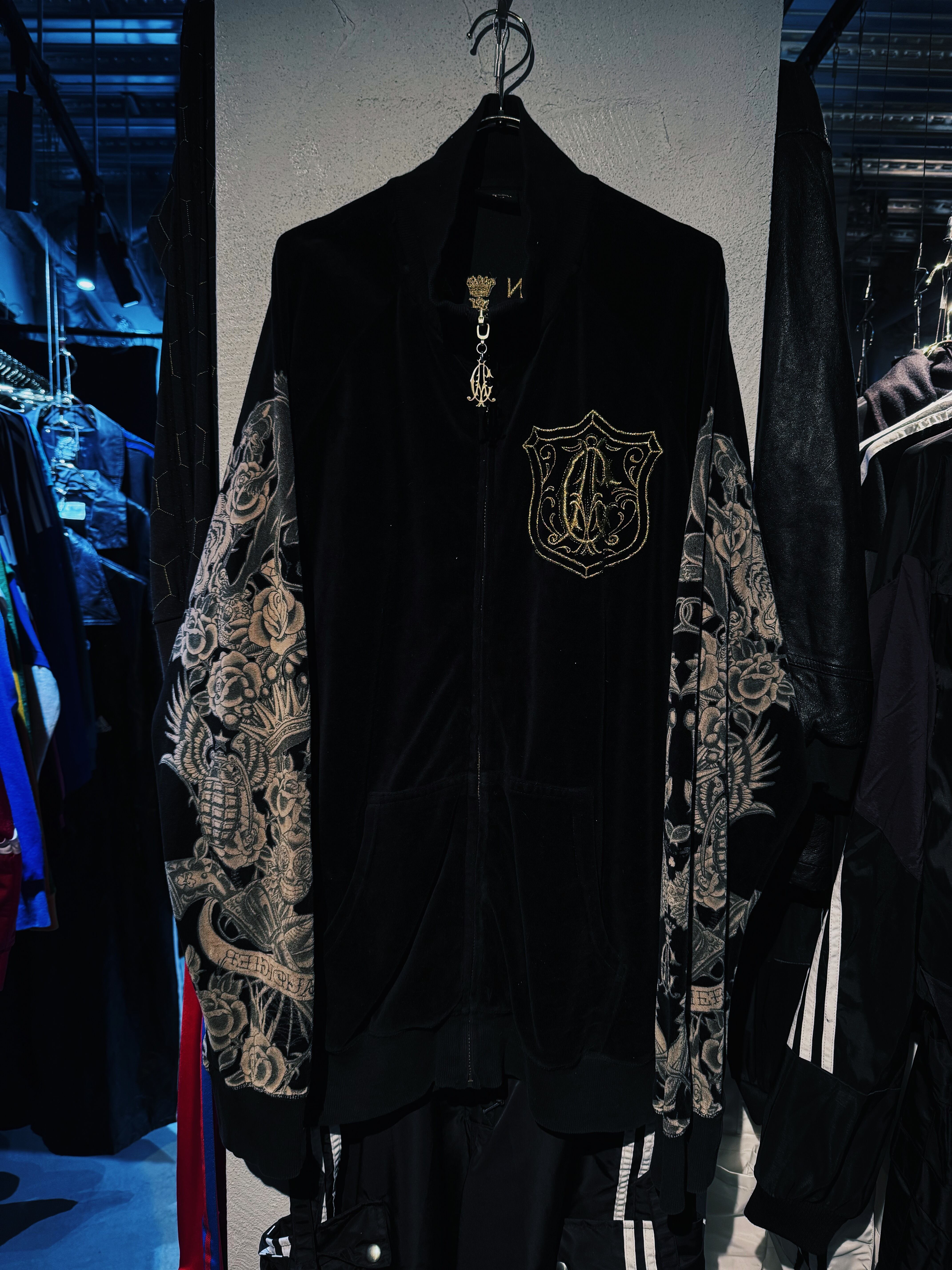 【D4C】90's vintage "Christian Audigier" velour fabric gorgeous design track jacket