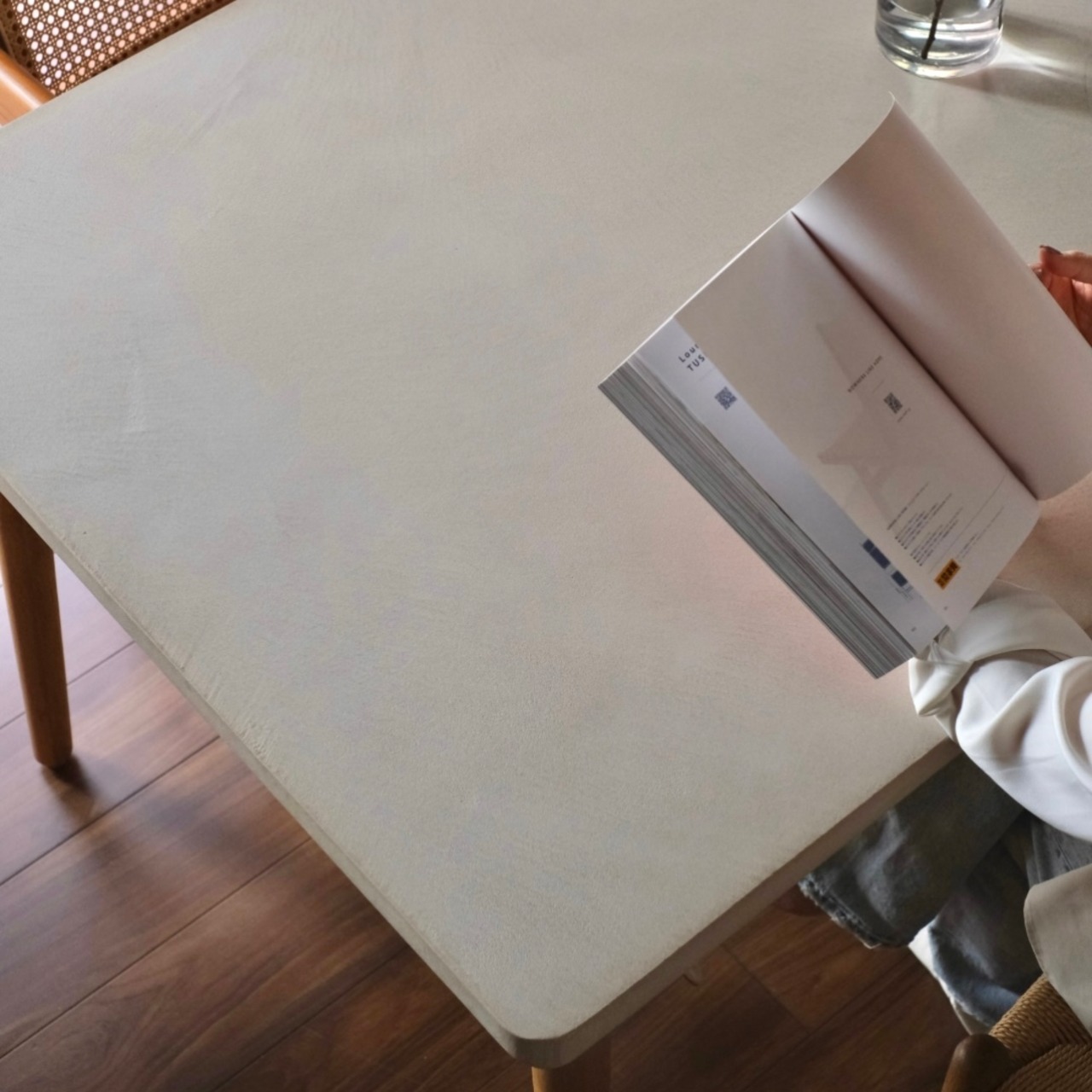 KADOMARU Dining table