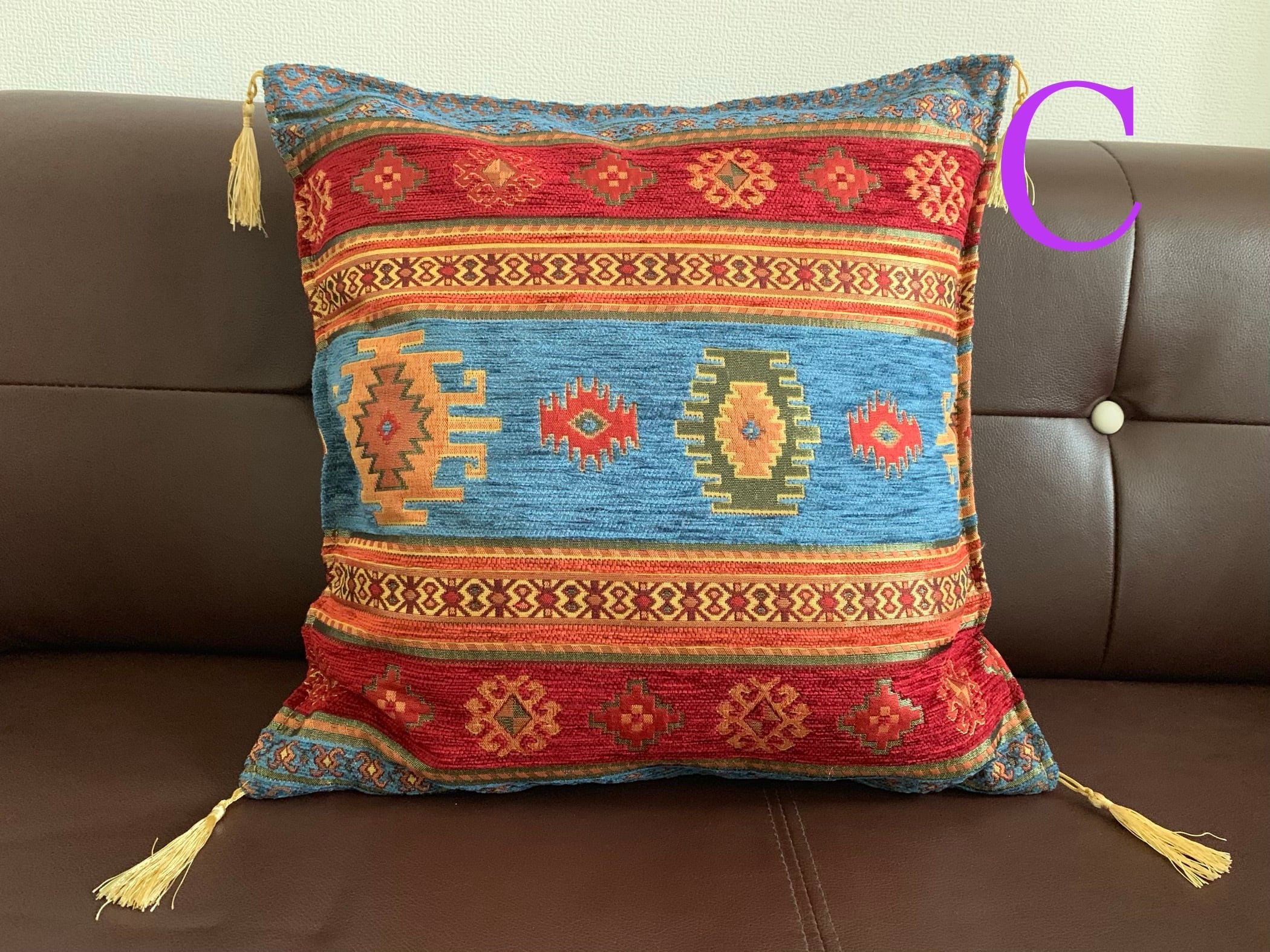 トルコタッセル付きシェニールクッションカバー