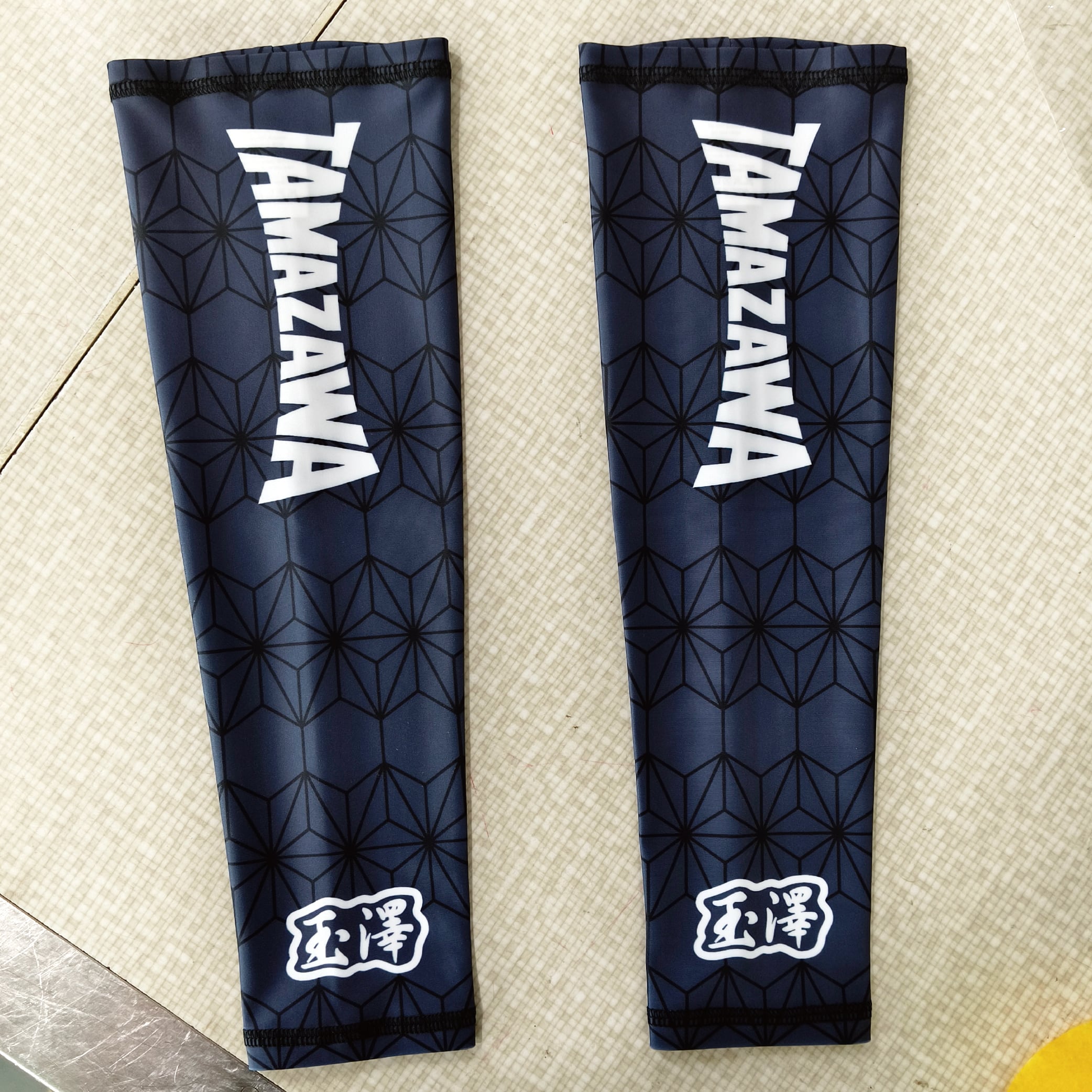 玉澤アームスリーブ TAS-001 両手セット|麻の葉模様昇華デザイン_02