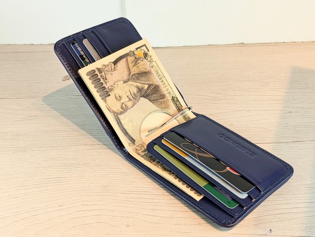 エイ革 ガルーシャ マネークリップ　商品番号 CW-014