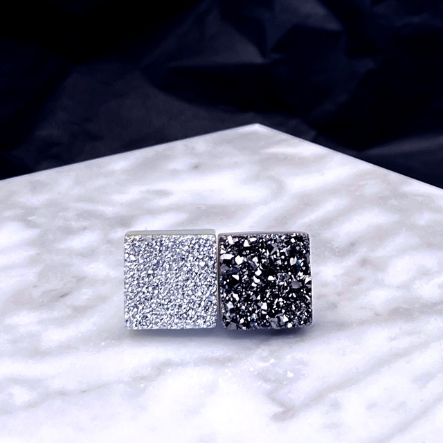 ドゥルージーアゲート スクエア ピアス / mineral square 【金属 ドゥルージーアゲート スクエア ピアス / mineral square 【金属