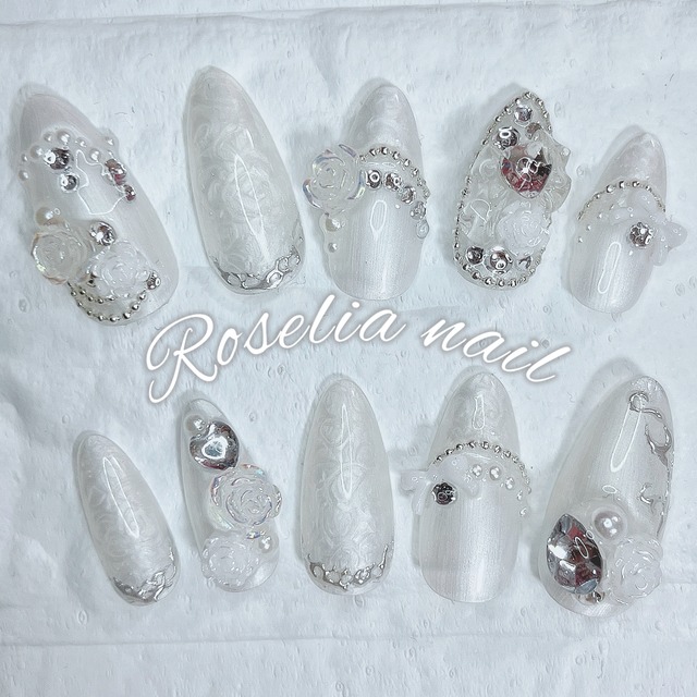 ネイルチップ パール ホワイト ゴージャス ブライダル パーティ キレイ系 綺麗系 ワンホン 埋めつくし キラキラ