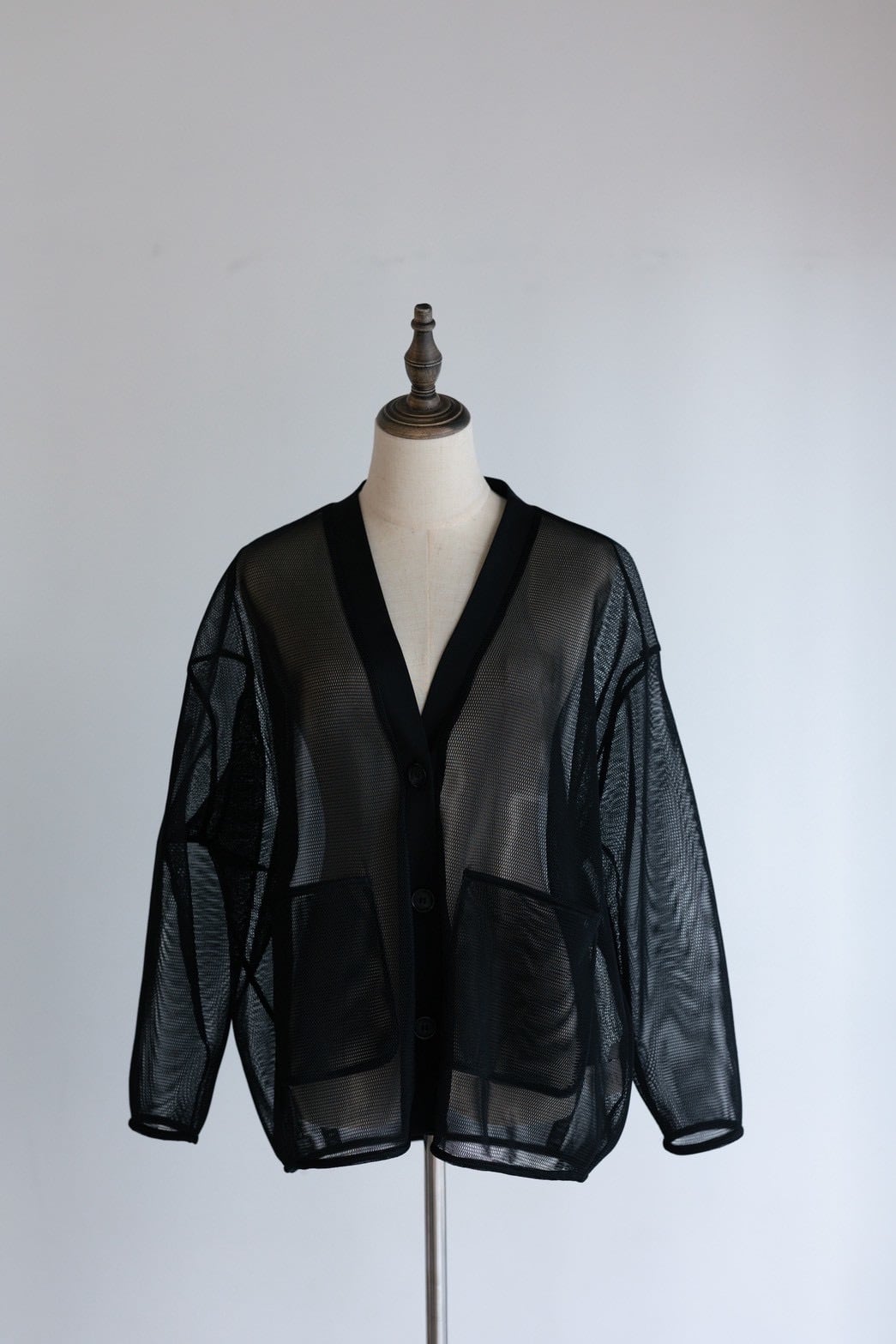 double mesh Cardigan （ホワイト、ブラック）【予約販売】 | pois