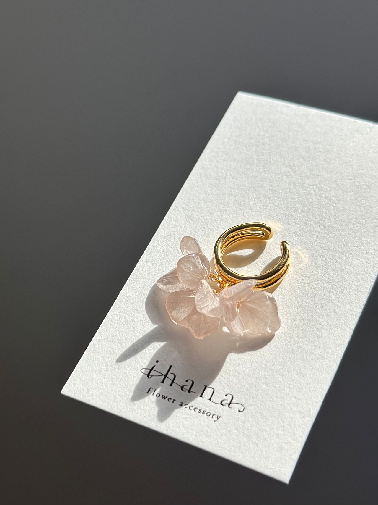 hydrangea earcuff