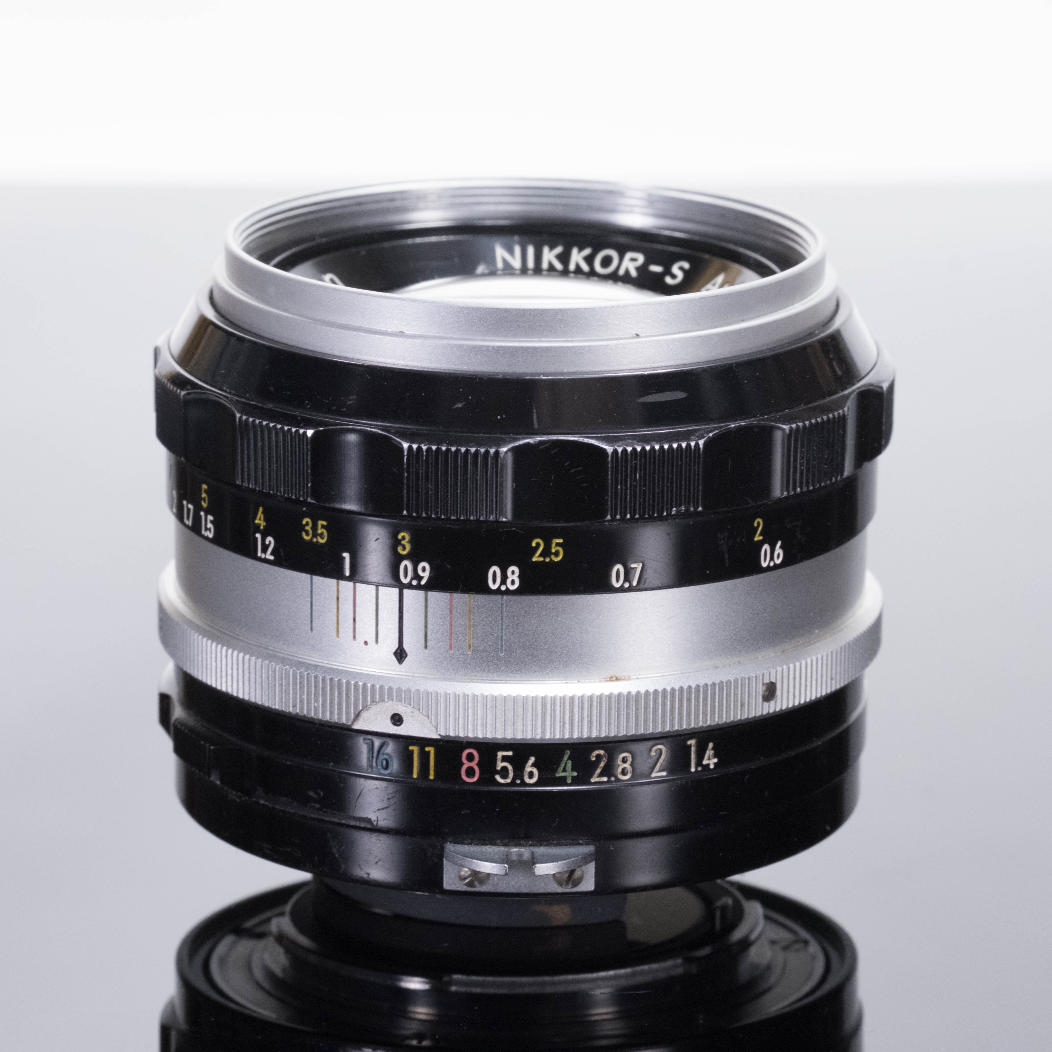 Nikon F2 フォトミック SB(DP-3) + NIKKOR-S Auto 50mm F1.4 【ランクA