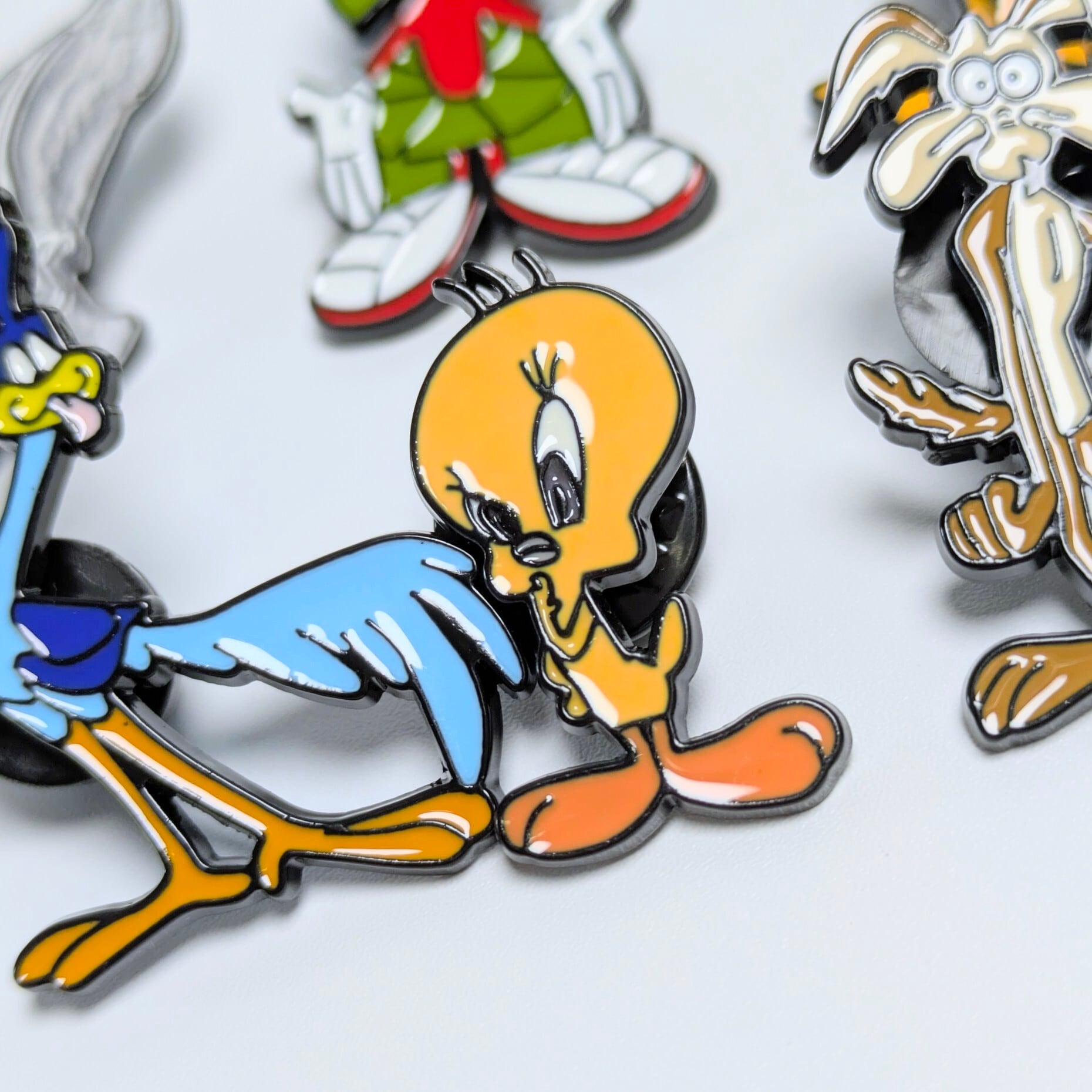 ⚡️SPECIAL PRICE⚡️送料無料！ ★ピンズ PINS★ピンバッジ 【 Looney Tunes（ ルーニーテューンズ ) ）】7P SET 〚アメリカン雑貨 アメトイ〛