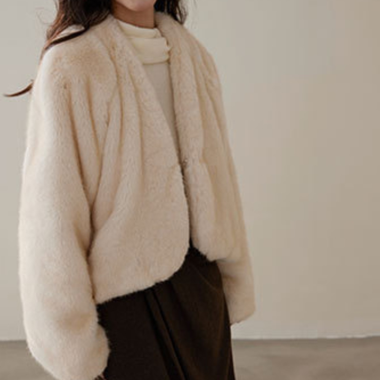 Fake Fur Jacket T4092