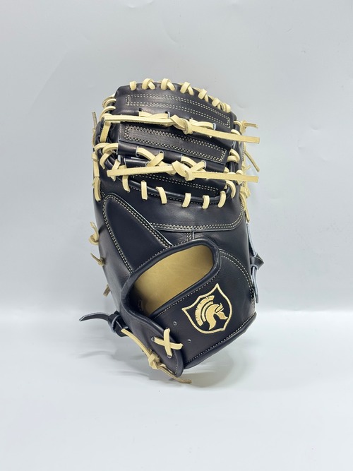 helmｰヘルム　硬式仕様　限定ファーストミット　直接刺繍ラベル　Nブラック×キャメル　ステッチカラーライトゴールド 画像