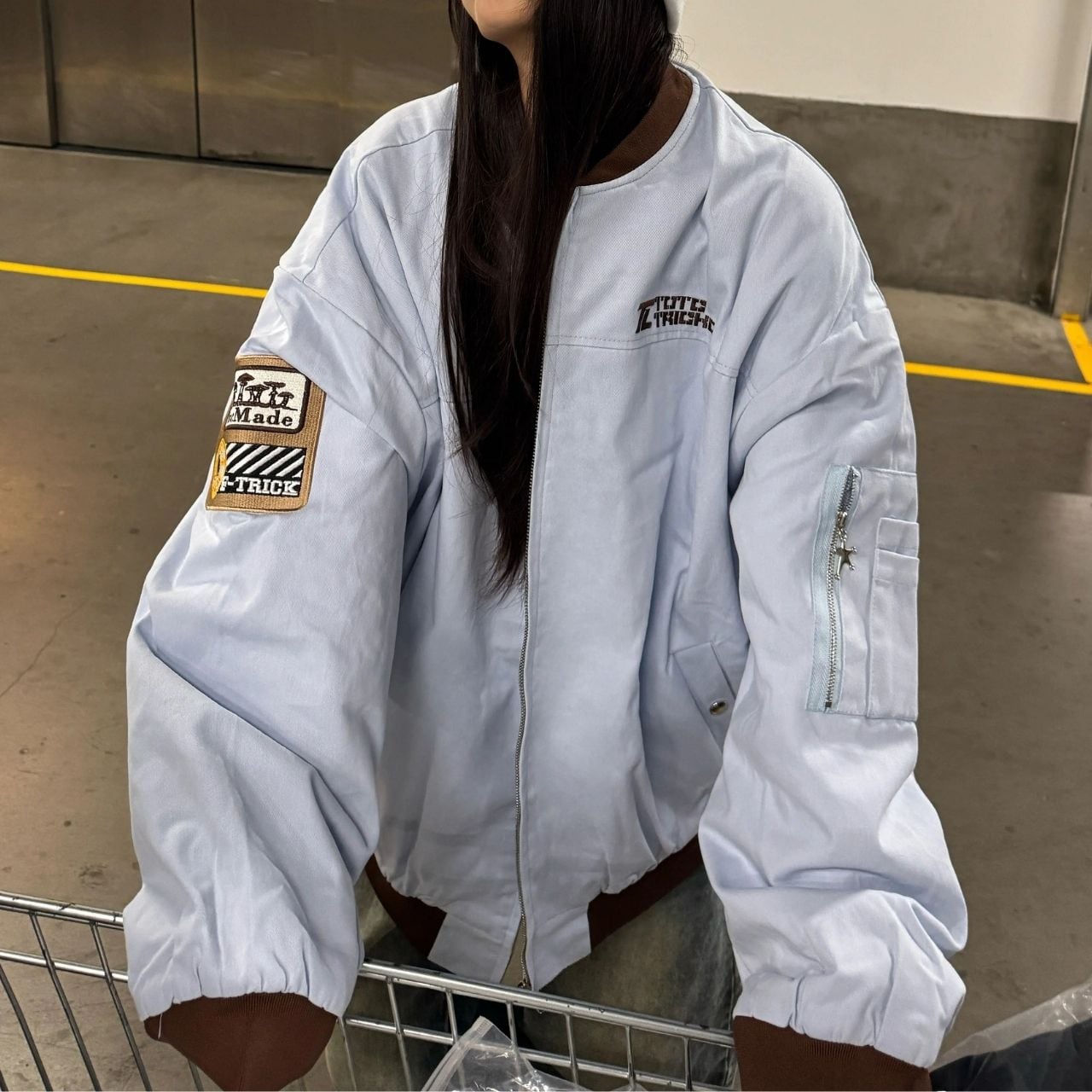 ワッペンデザインツートンライトブルゾン 2col R01152