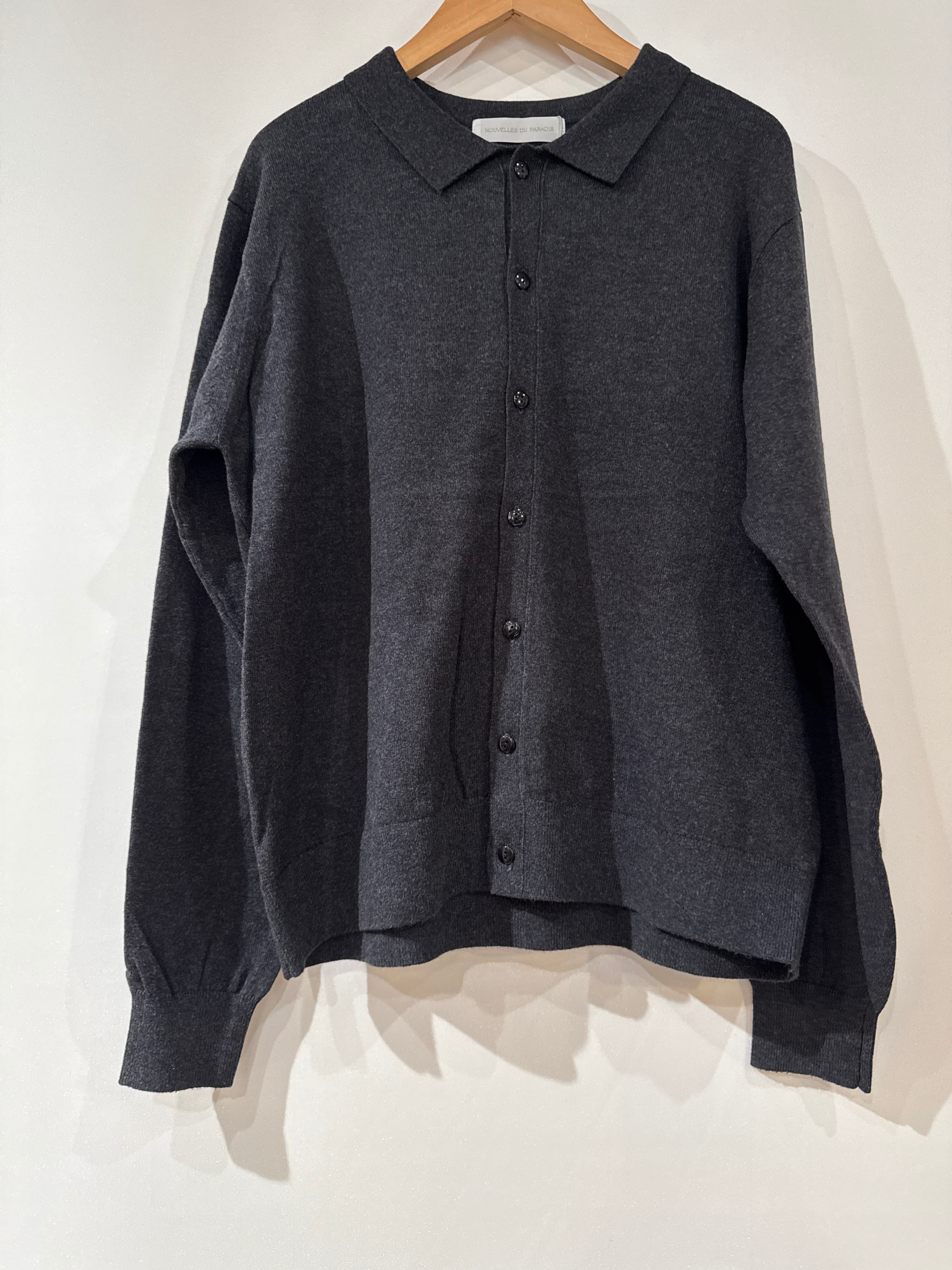 送料無料:NUVELLES DU PARADIS/再入荷 ポロカーディガン チャコール