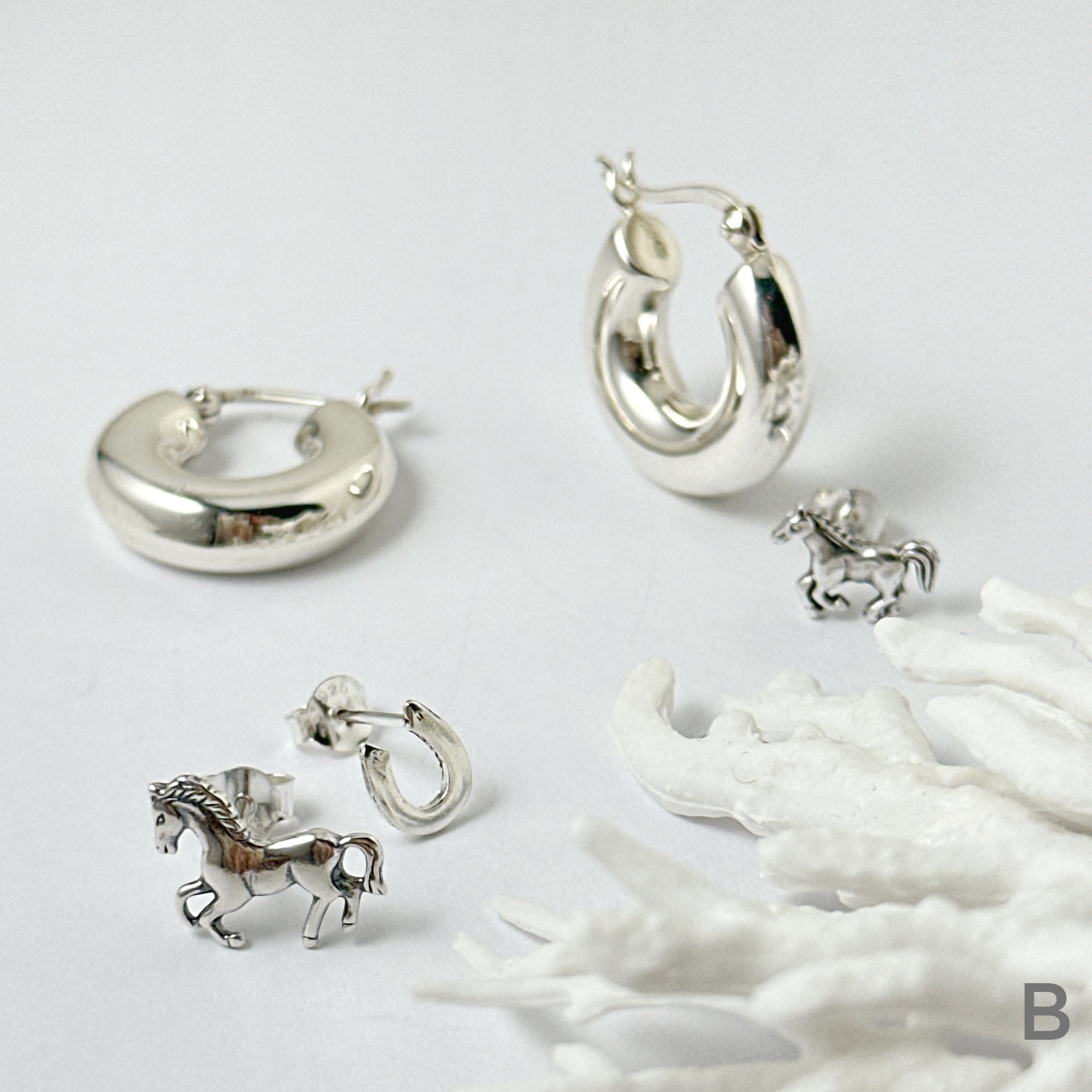 Dior 片耳用ピアス　馬/ホースモチーフ Dior 片耳用ピアス 馬/ホースモチーフ Dior 片耳用ピアス 馬/ホース