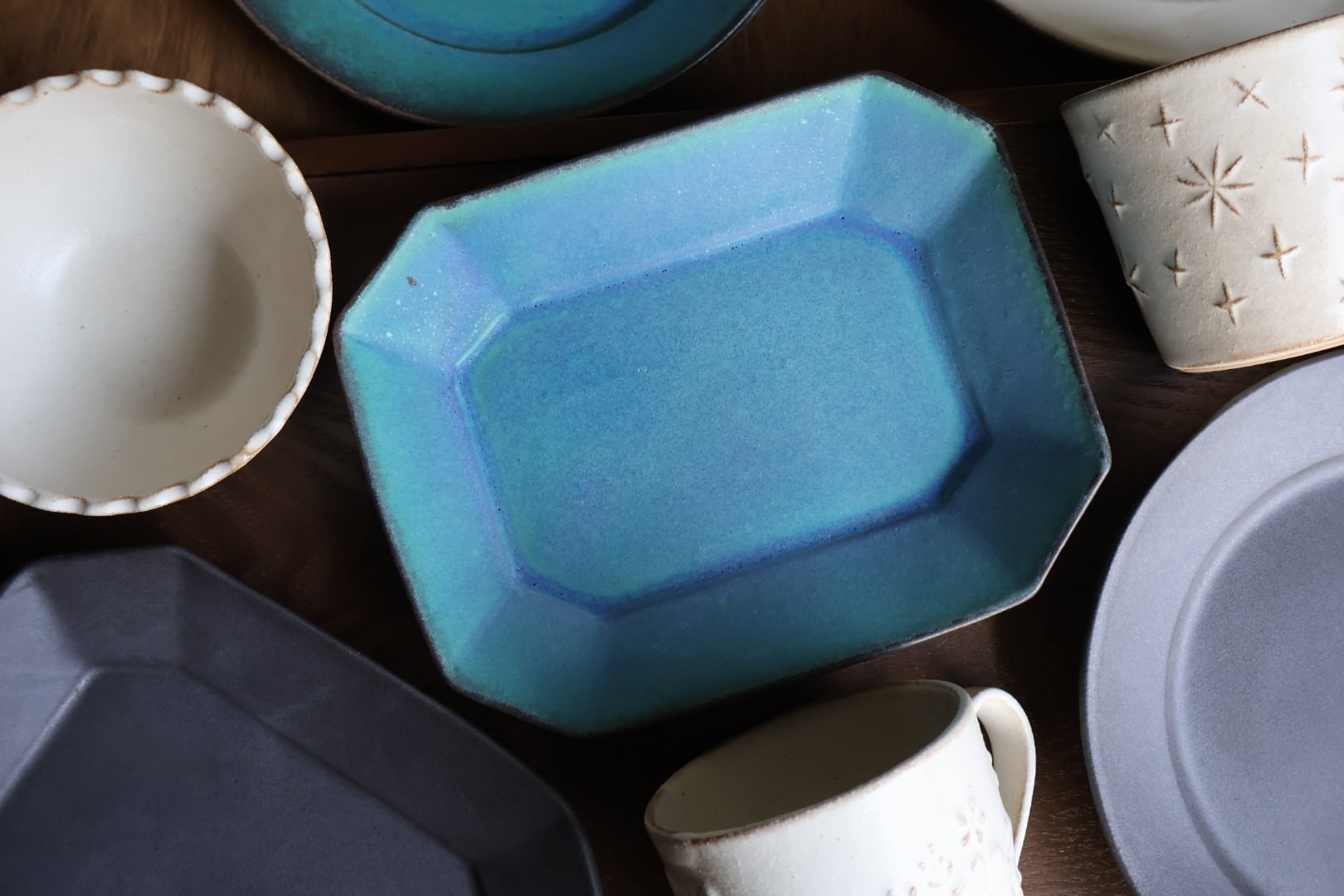 益子焼 わかさま陶芸 やさしい器 八角皿（小）ブロンズ黒マット