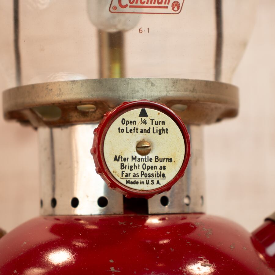 バーガンディ] コールマン ビンテージ ランタン 200A 1962年1月製造