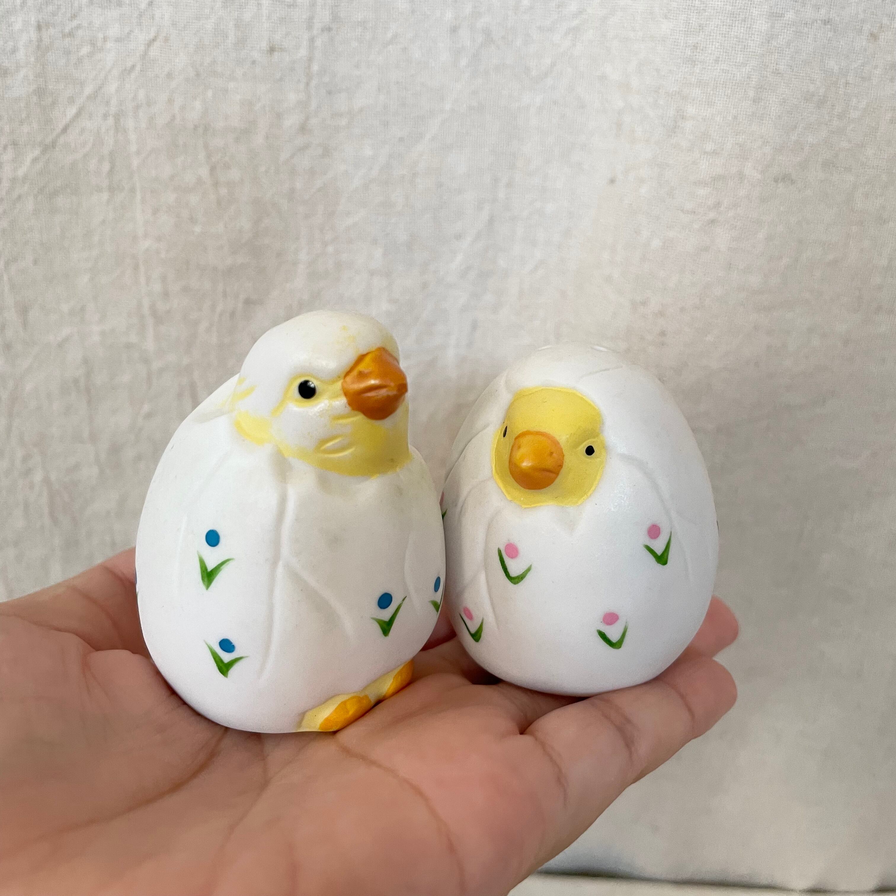 卵なソルト&ペッパー入れ