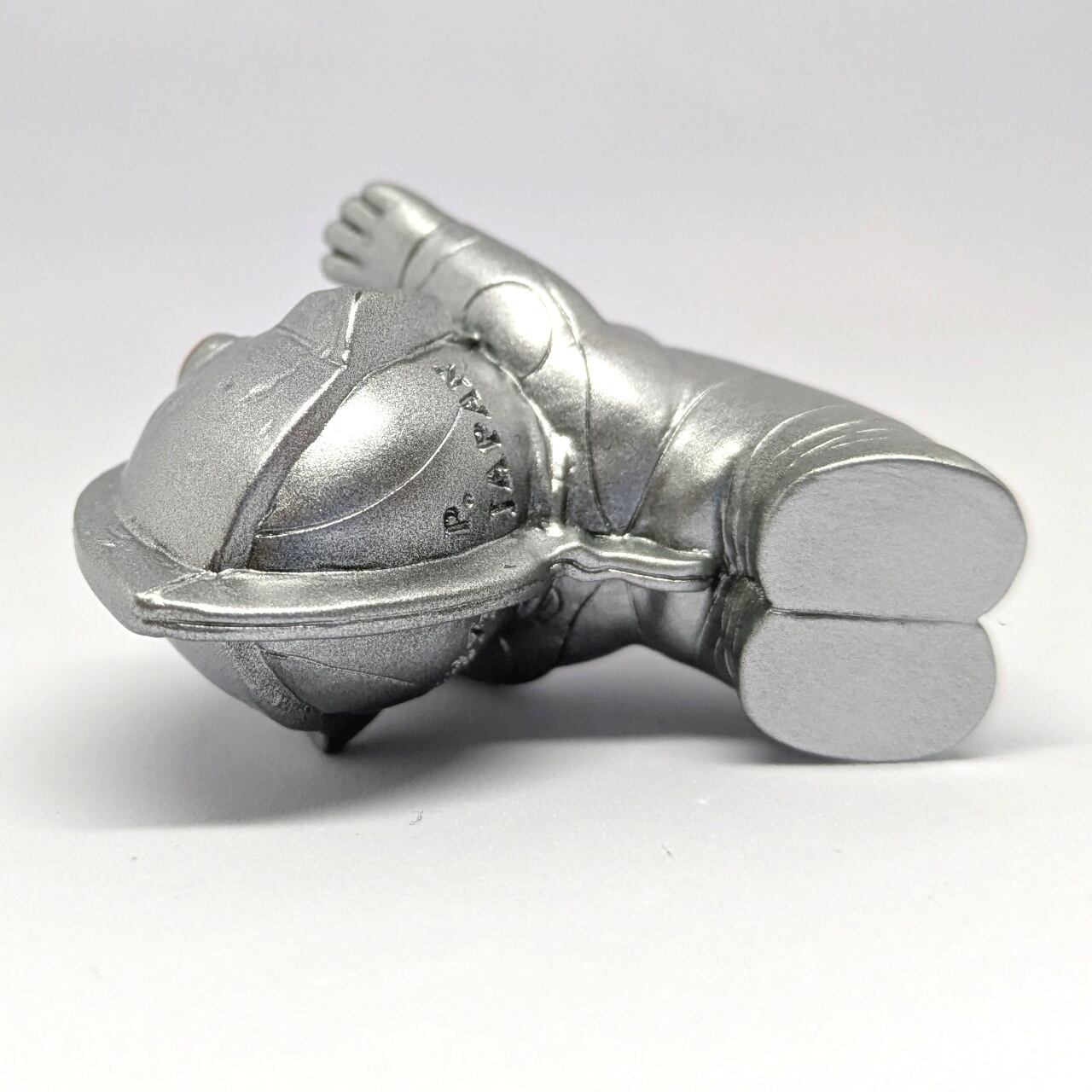 限定指人形 ウルトラマン 飛行 スペシャルシルバーver. | 今でも見え
