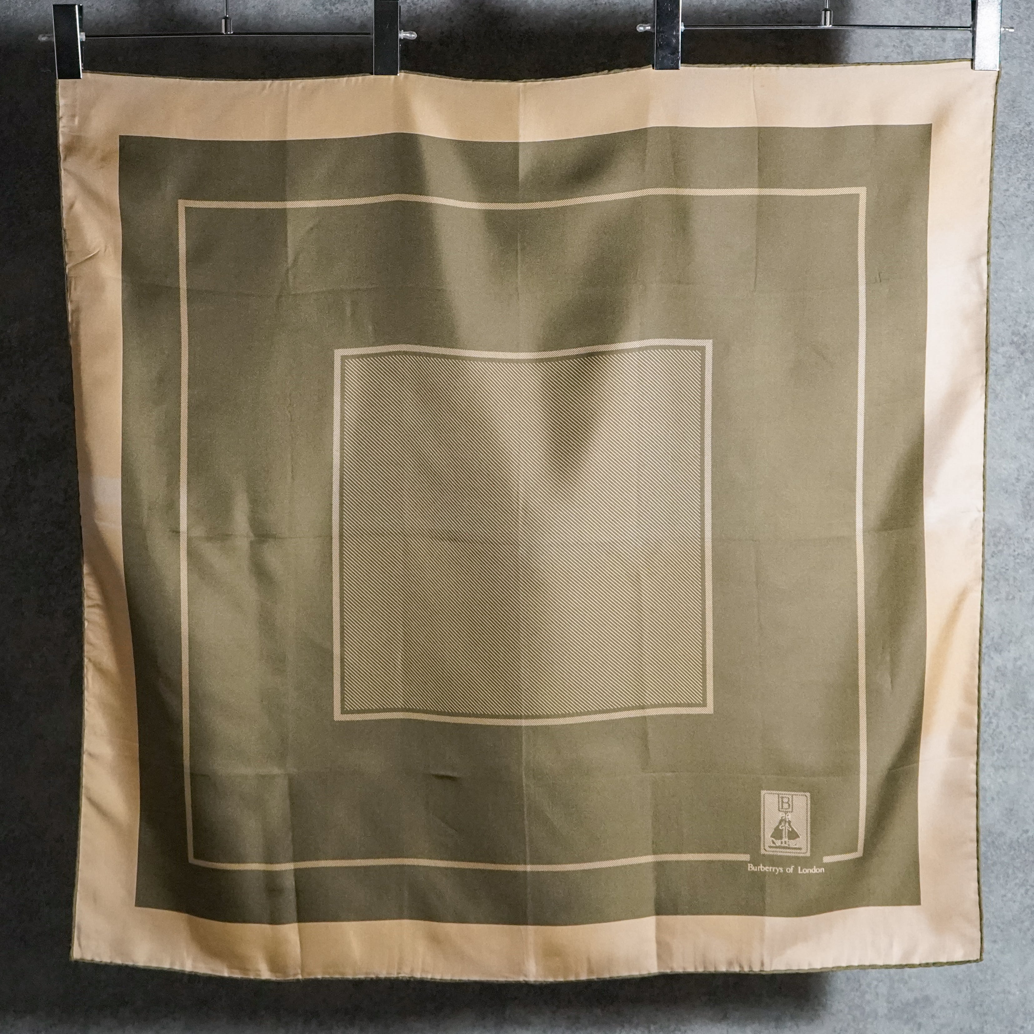 Burberrys Vintage Silk Scarf バーバリー シルクスカーフ ノヴァ