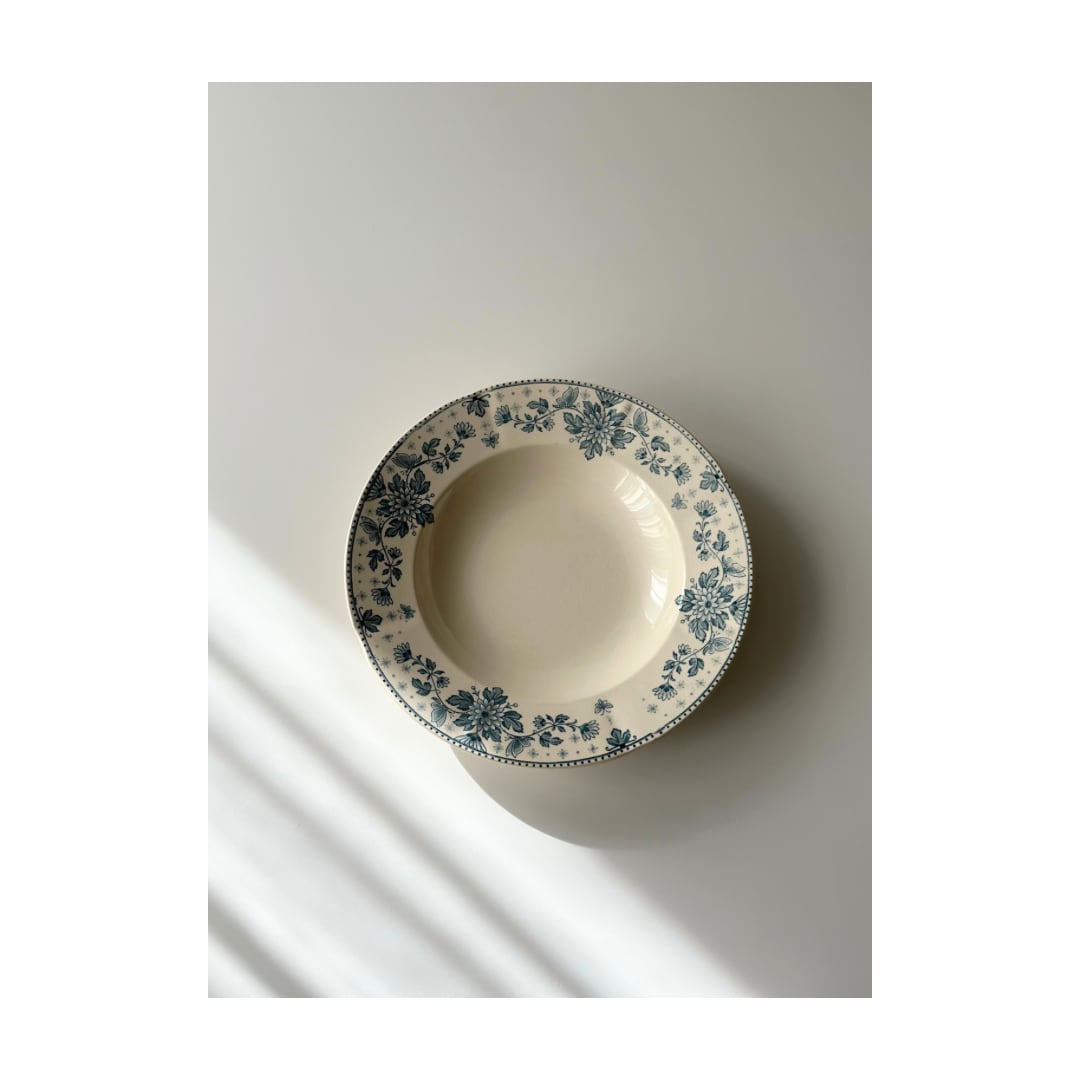 Sarreguemines サルグミンヌ / “ESTRÉES” 軽やかな野花の深皿プレート b