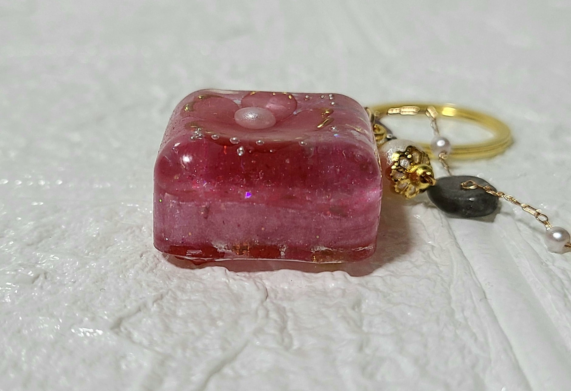 ハンドメイドチャームストラップキーホルダーローズ柄ハート