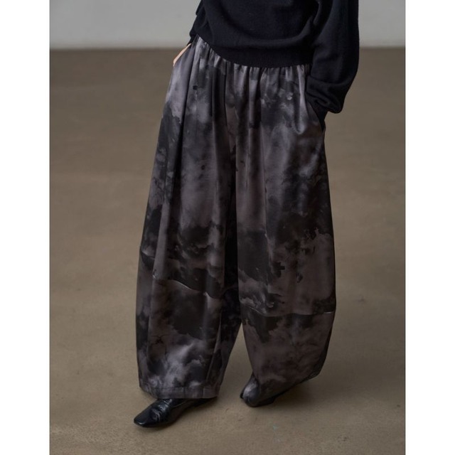 Satin touch wide-leg pants C1343