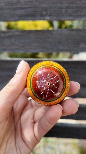 装飾用木製プィサンカ（イースターエッグ）with stand　コロミヤモデル