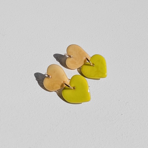 LIMITED32 / 14kgf 2Hearts Tagua Nuts pierced earrings / clip on