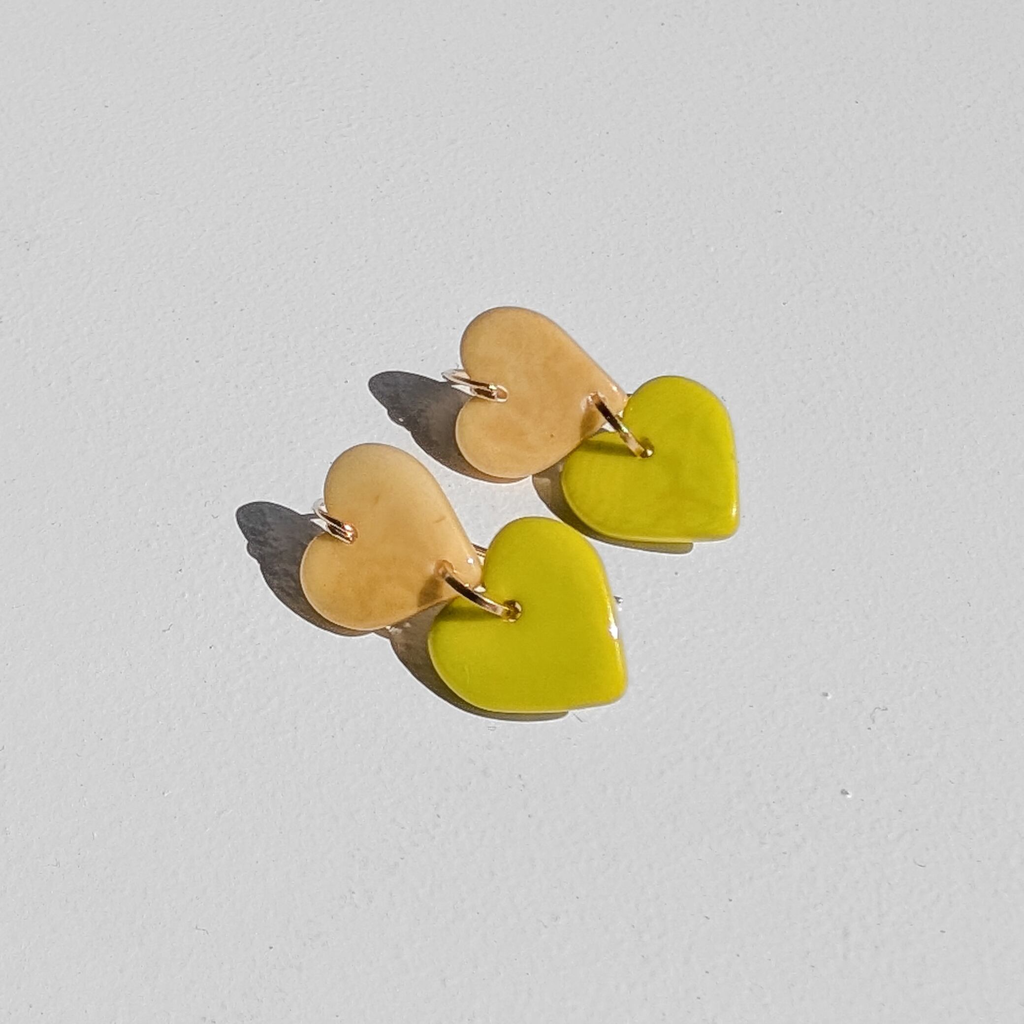 LIMITED32 / 14kgf 2Hearts Tagua Nuts pierced earrings / clip on