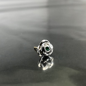 ROSE STUD with EMERALD / ローズピアス・エメラルド