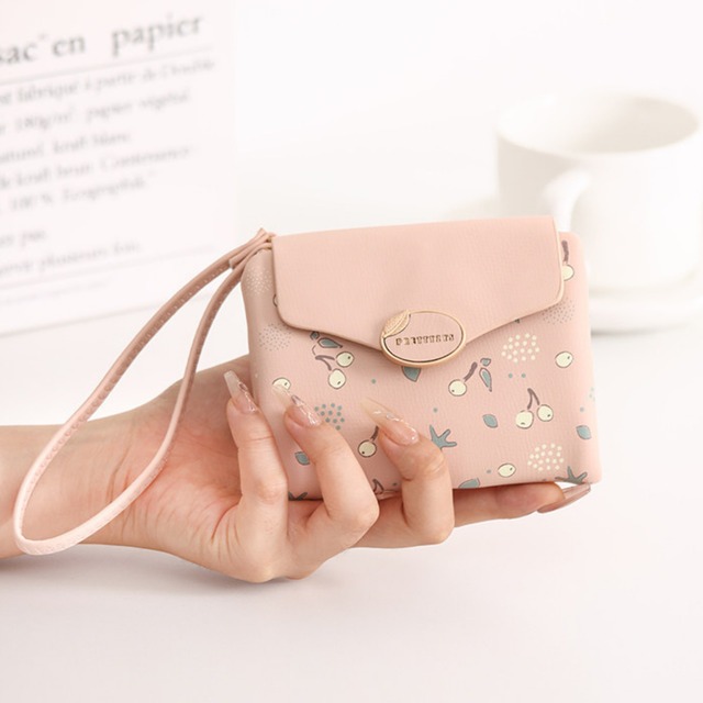 ストラップ付きコンパクトウォレット Me1689