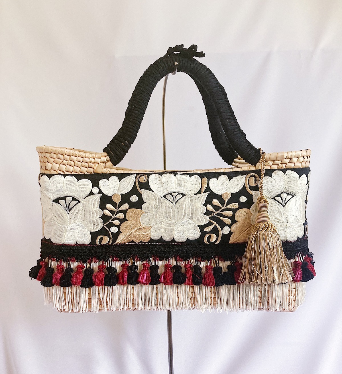 ハンドバッグ メキシコ雑貨 花柄 ポンポン | Mil Hojas 