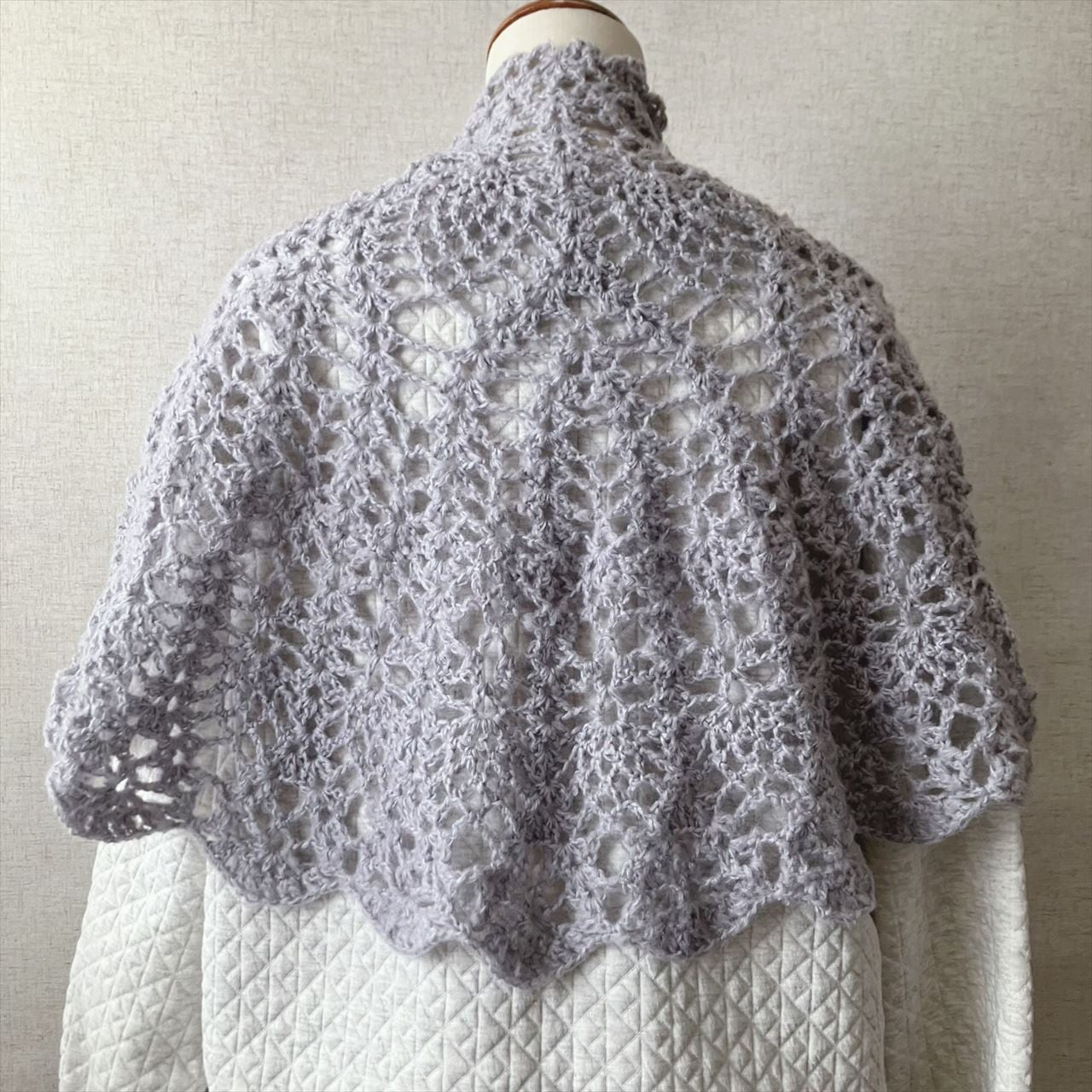 かぎ針編み手編みしました/ パイナップル模様の大判マルチカバー