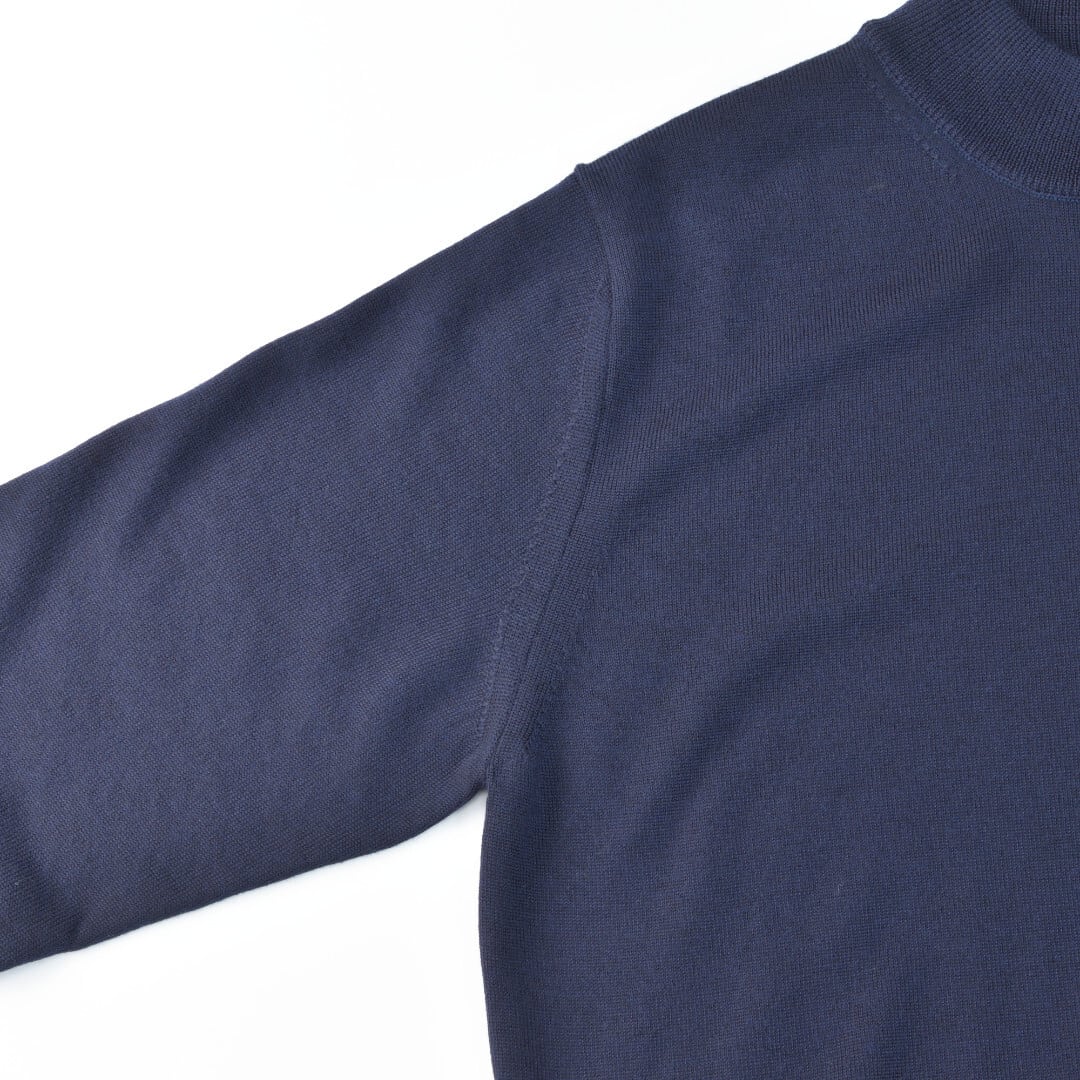 mooncastle ムーンキャッスル ウールモックネックセーター・ネイビー 色違いやリピートでご購入いただいています!
