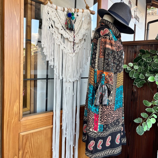 パッチワーク柄シャツ