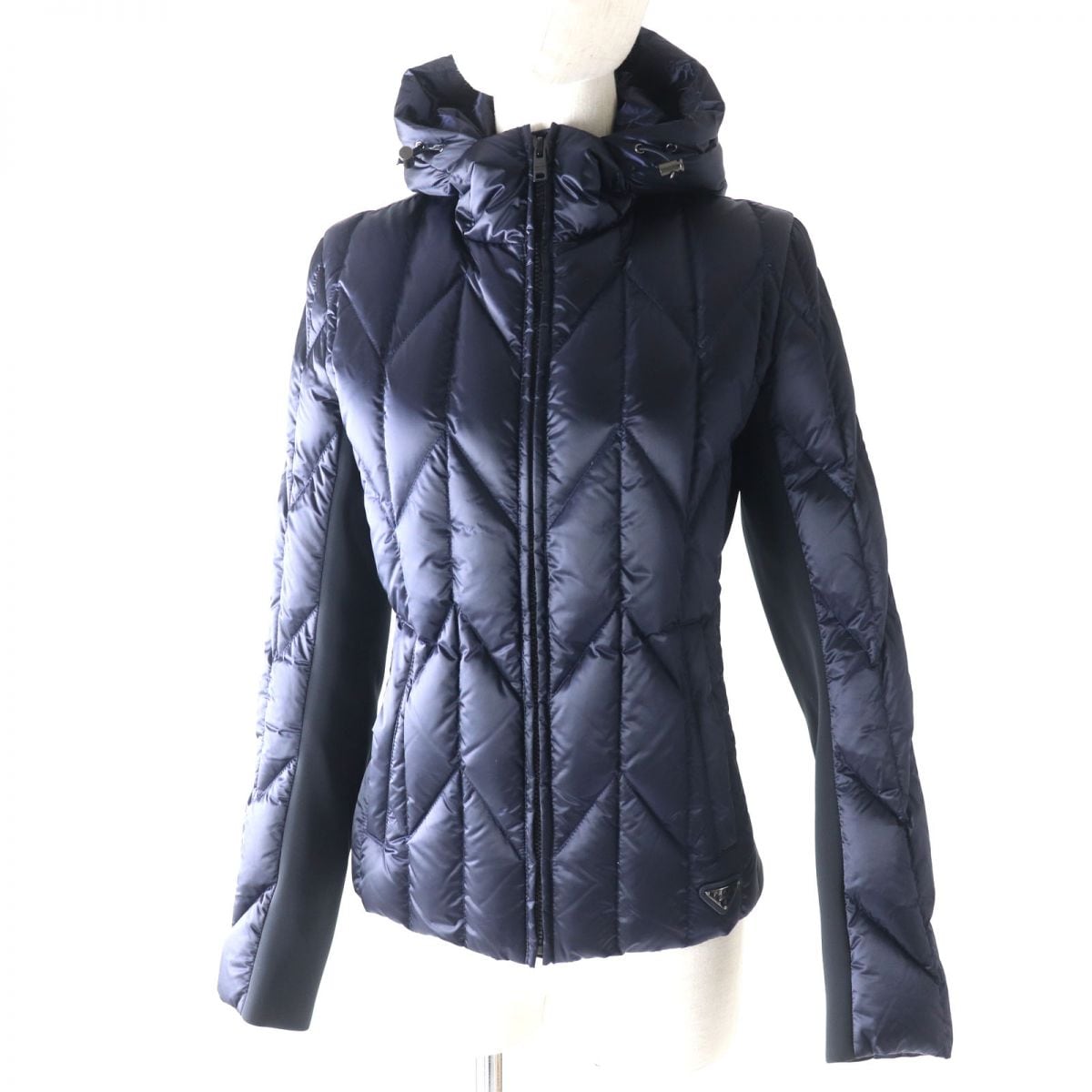 PRADA】 プラダ ダウンネイビー40 美品中型犬用4輪車イス