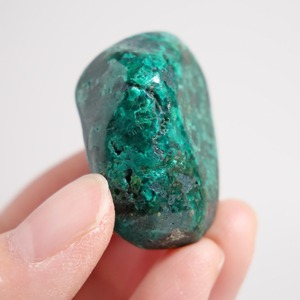 ダイオプテーズ / タンブル 握り石【C】