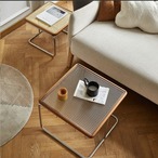 サイドテーブル 木製 ラタン編み ケーン編み ウッドフレーム コーヒーテーブル ナチュラル 北欧風 モダン リビングテーブル ソファテーブル おしゃれ インテリア 籐編み 藤編み カンチレバー