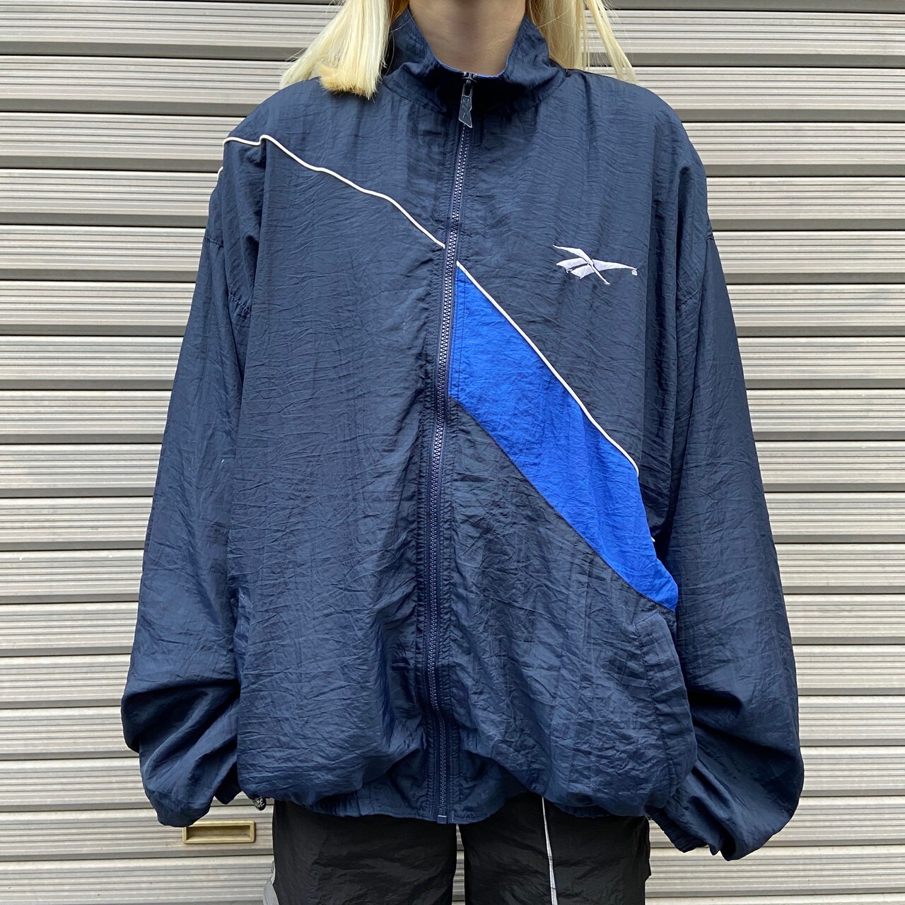 90年代 Reebok リーボック フロント バック刺繍 ナイロンジャケット 