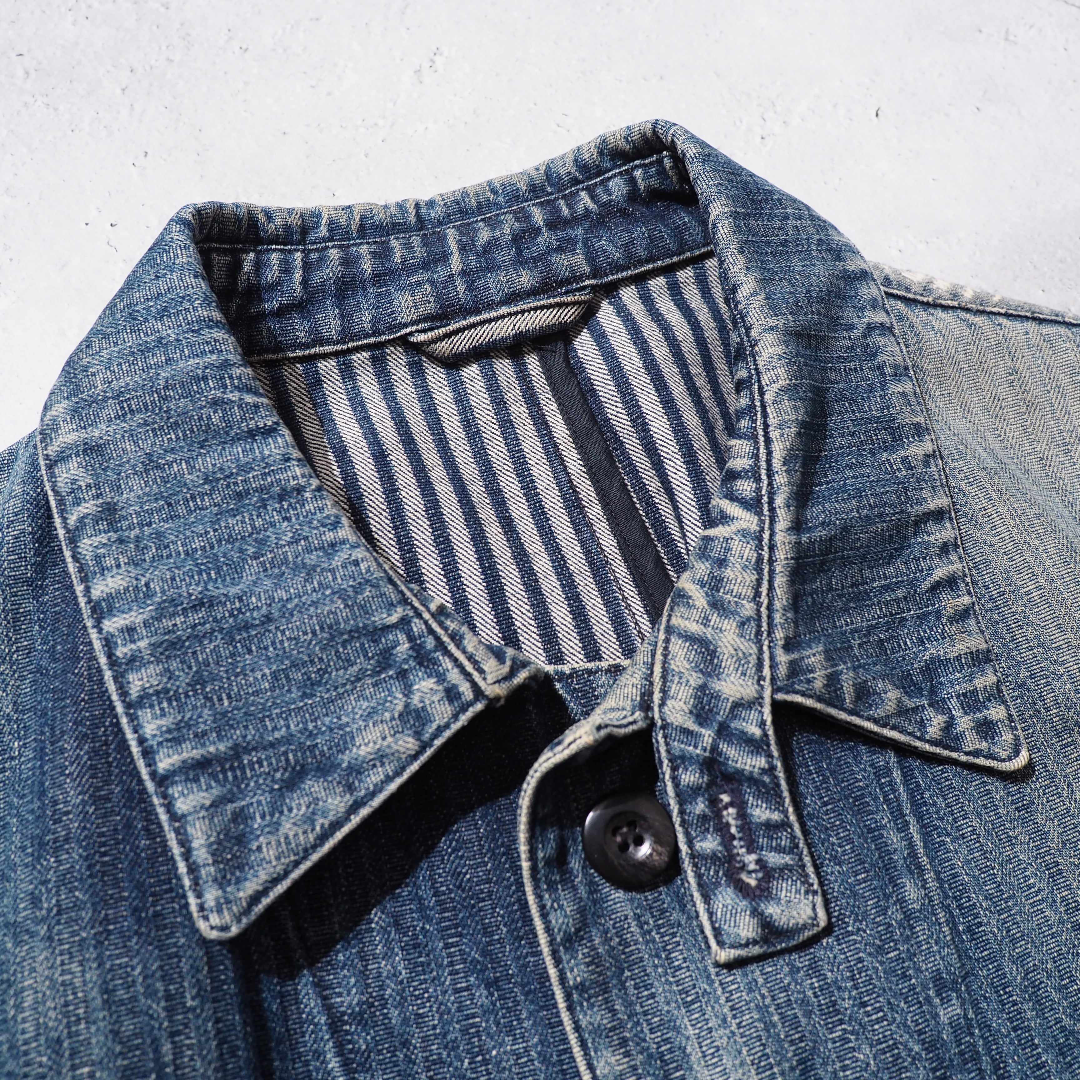 1990s " New Yorker " Beautiful Aging Indigo Denim vintage Cover All jacket