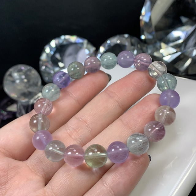 可愛い発色☆フローライト・ブレスレット