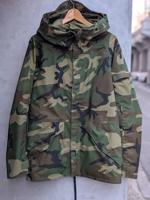 US ARMY ECWCS CAMOUFLAGE PARKA