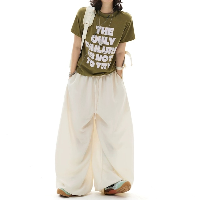 クラックレタリングビッグロゴTシャツ 3col R02547