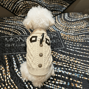 【PET】3色展開ホーンバックルニット生地ボタン付きセーター