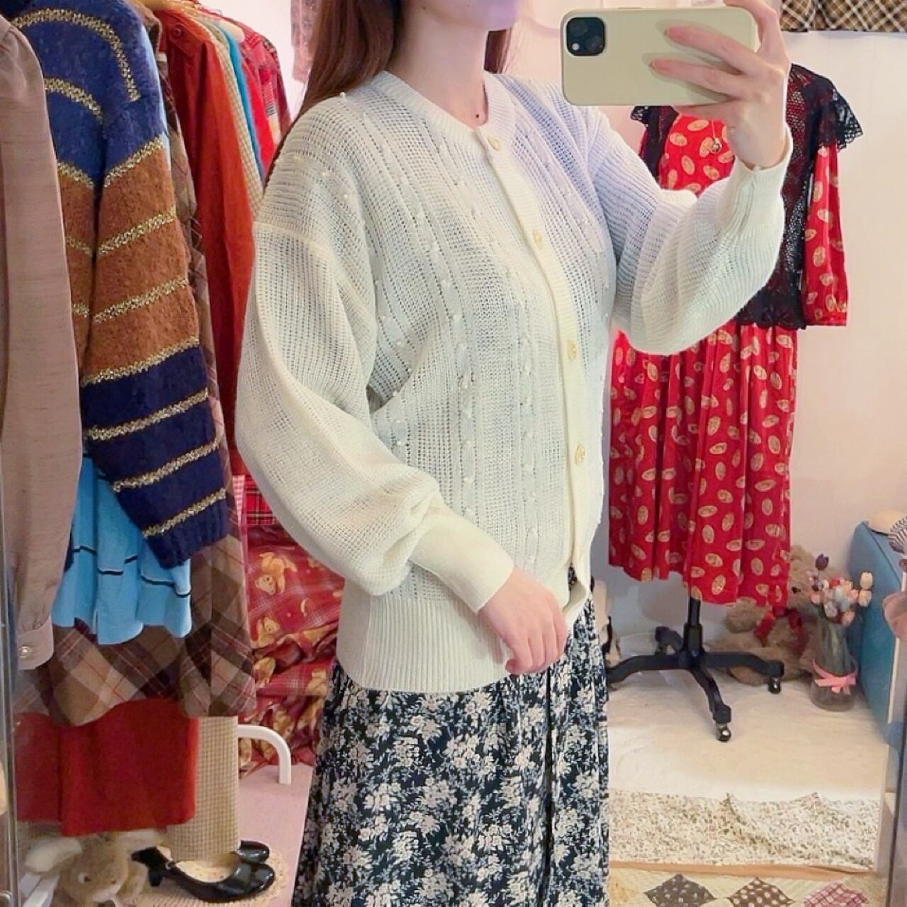 mini pearl beads white knit cardigan