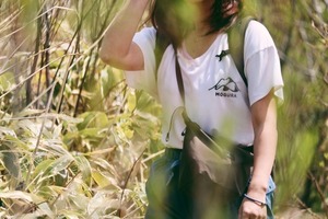 MOGURA登山部　エアリズムシームレスＶネックＴシャツ　白　