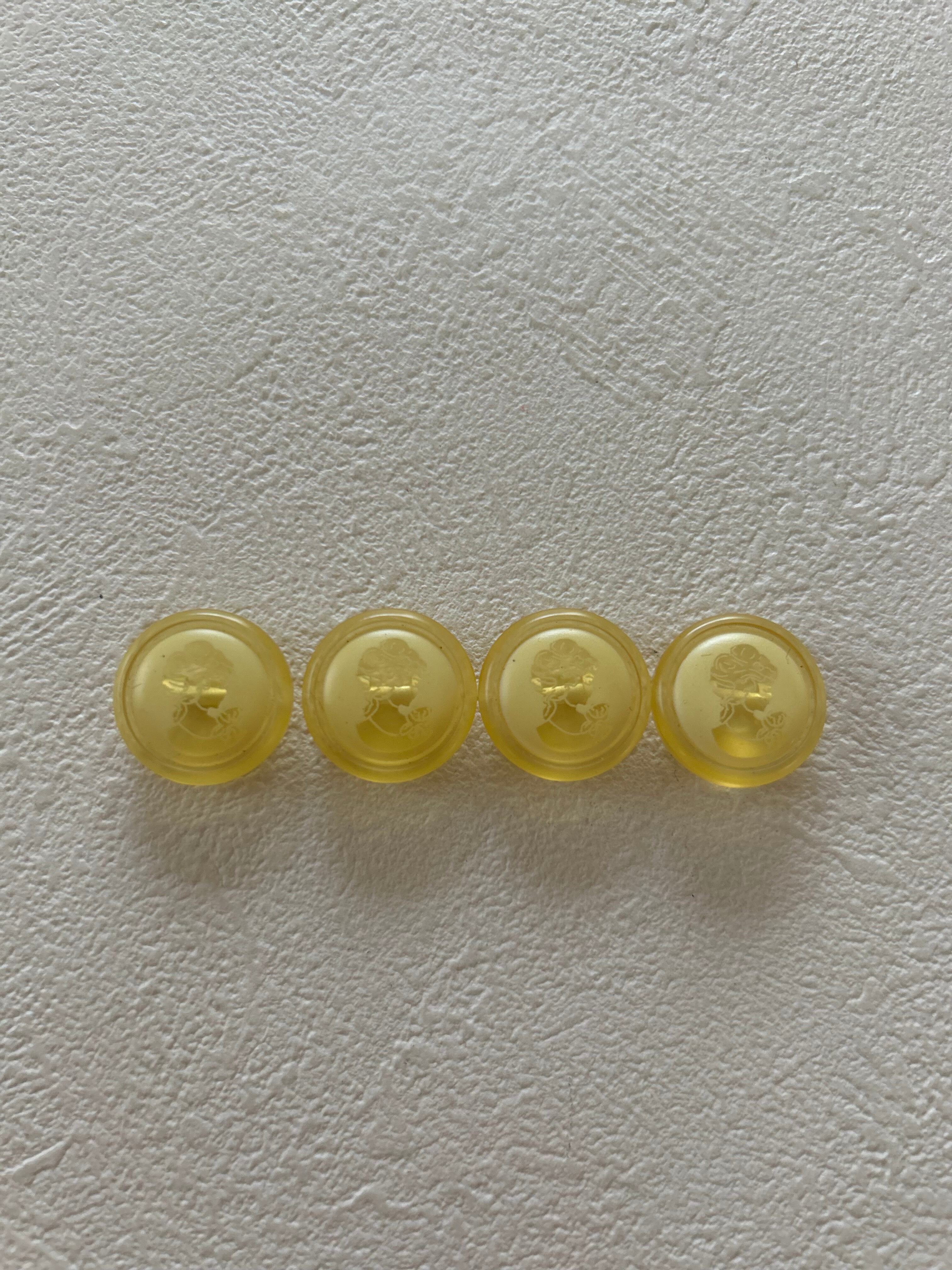 輸入デザインボタン カメオ風 イエロー 17mm アクセサリーパーツ デコレーション材 クラシカル