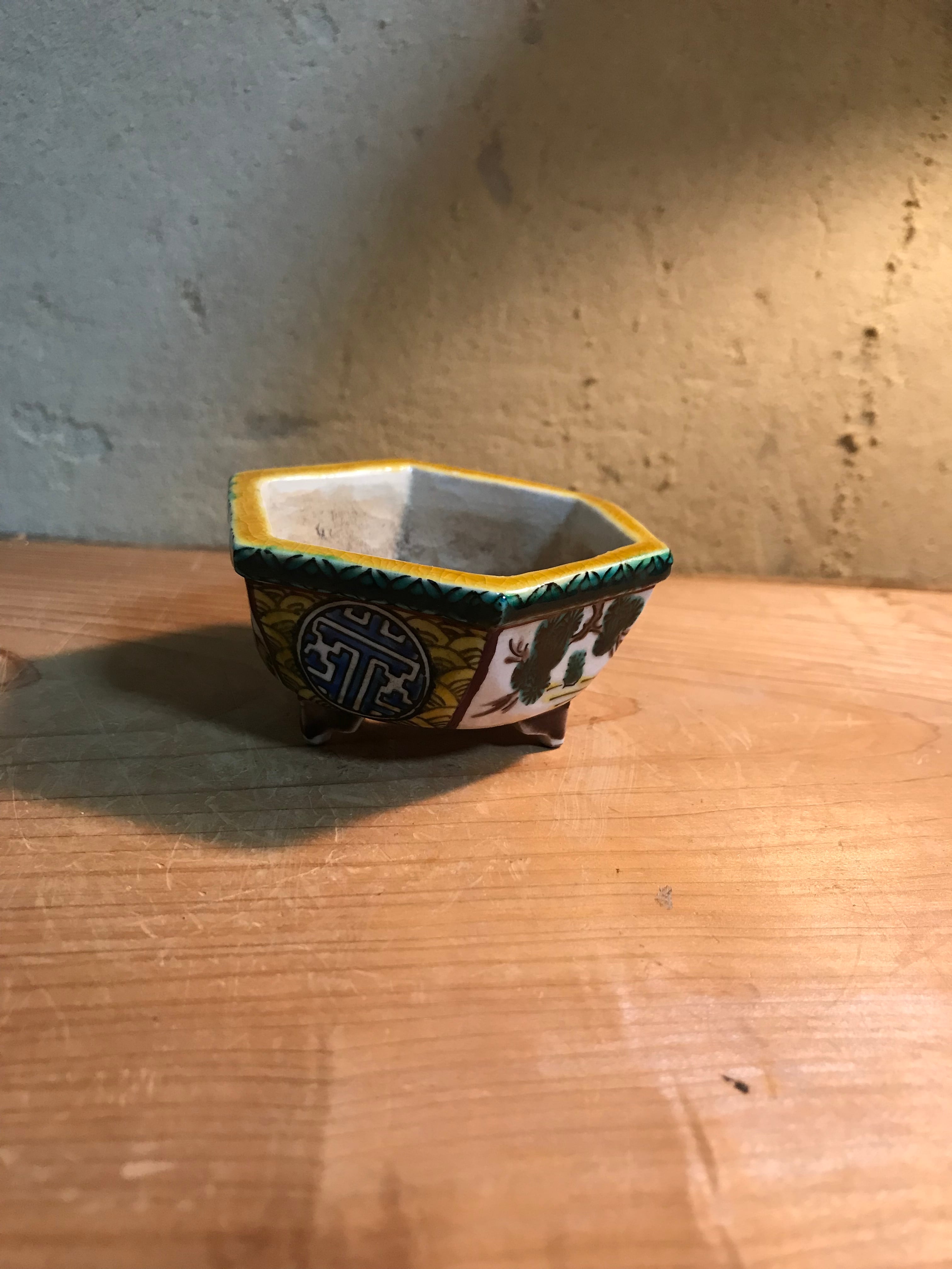 7b4d7976efd9a31c3df331b3a52802