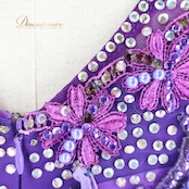 社交ダンス 衣装 スタンダードドレス ワンピース ドレス スタンダード 紫 フロート レース デモ 競技 ダンス パーティ 発表会 パープル系 エレガント 上品 おしゃれ フェミニン ステージ衣装 パーティー用 ダンスパフォーマンス