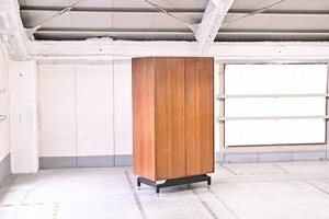 G-PLAN「BLACK&BRASS」トーラ材 ワードローブ キャビネット 収納 洋服掛け クローゼット イギリス ミッドセンチュリー ジープラン【中古家具/中古インテリア/USED家具ユーズド家具/リサイクル】