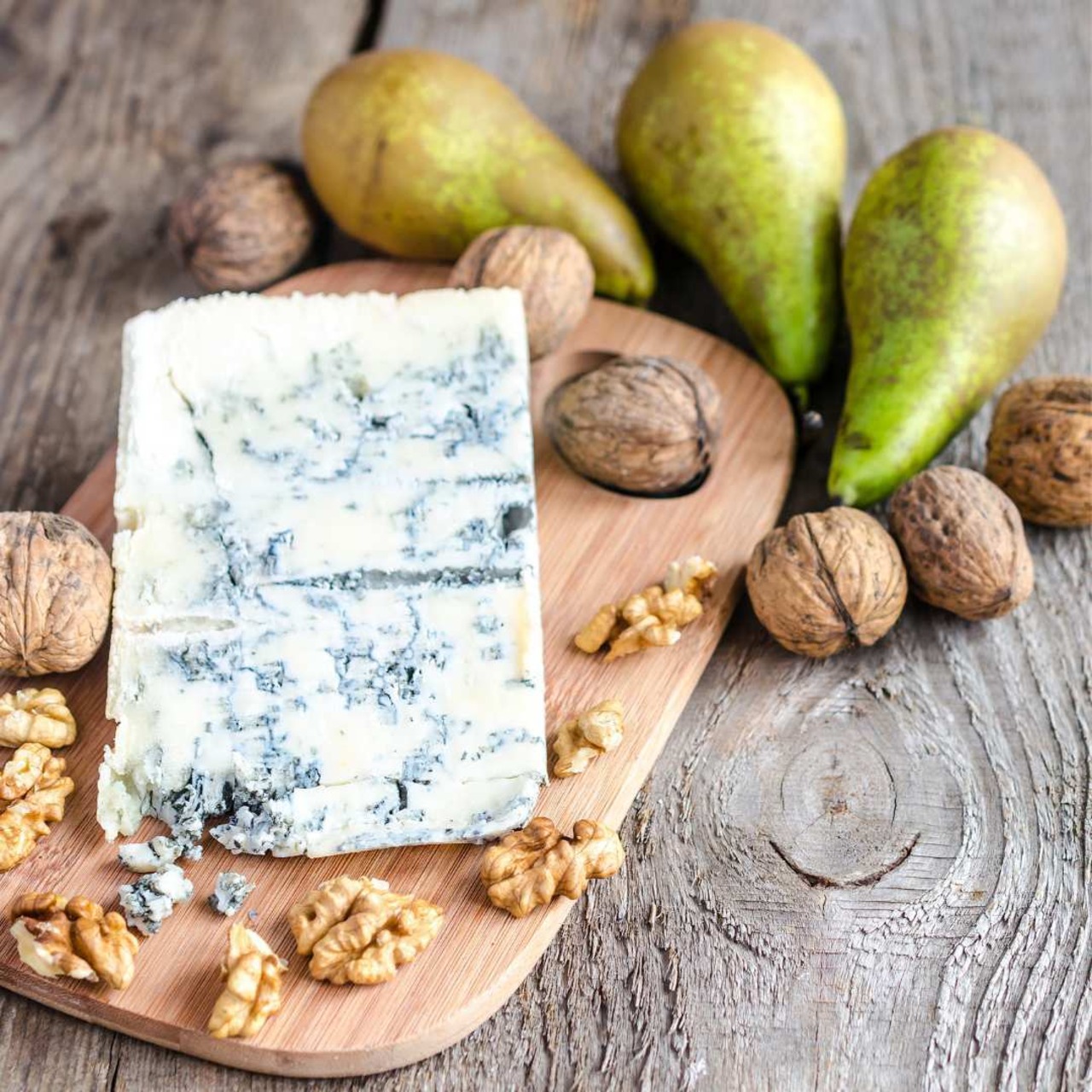イタリア産 ゴルゴンゾーラ ピカンテ 100g｜フレッシュカット ブルーチーズ Italian Gorgonzola Piccante 100g – Fresh Cut Blue Cheese for Wine Lovers