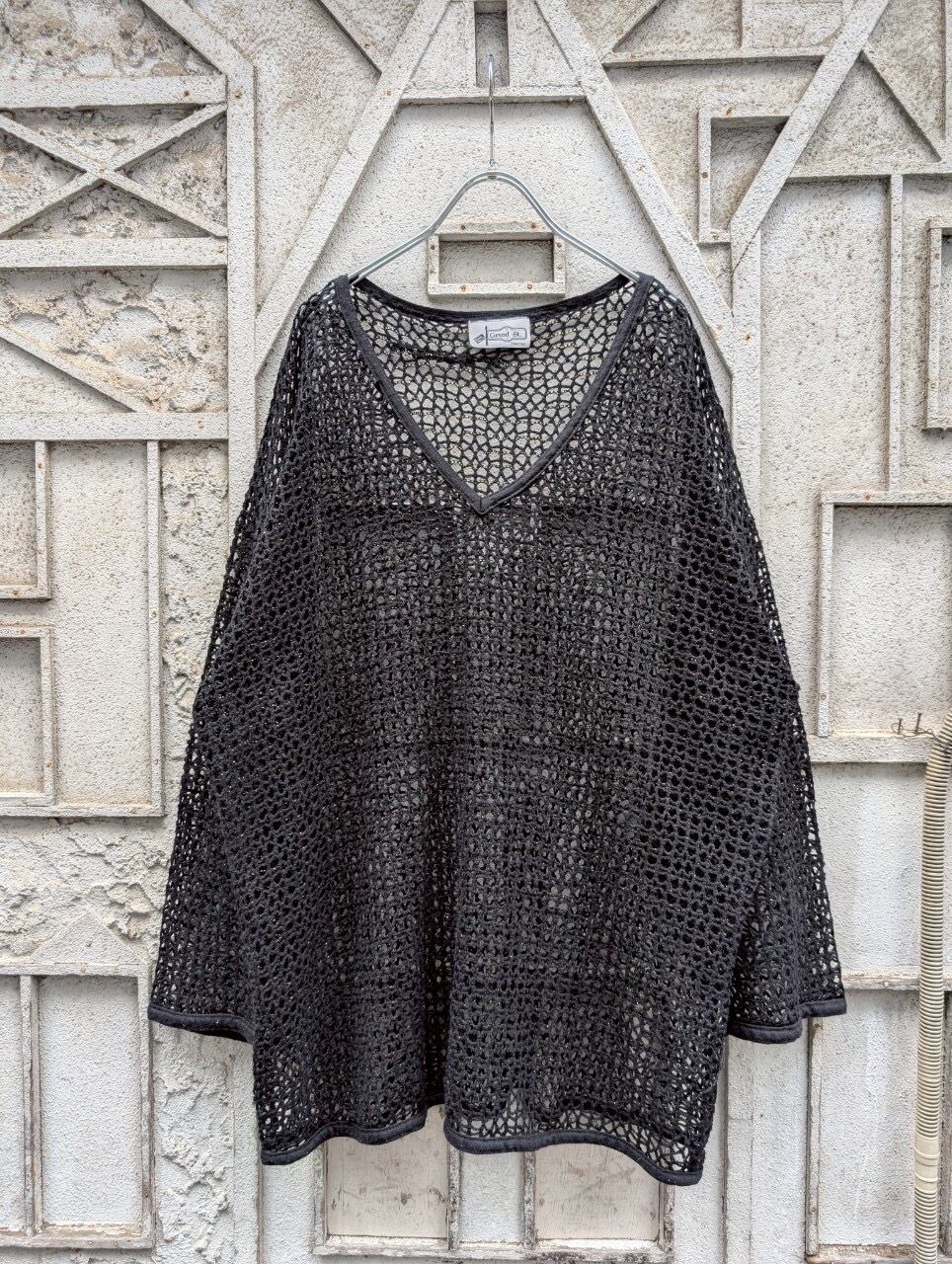 "GLITTER" v-neck mesh knit